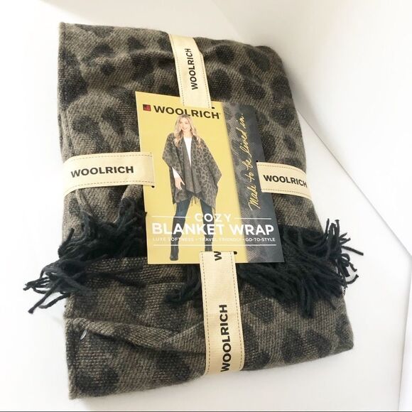 NWT Woolrich Cozy Blanket Wrap Lana Leopard - Picture 3 of 4